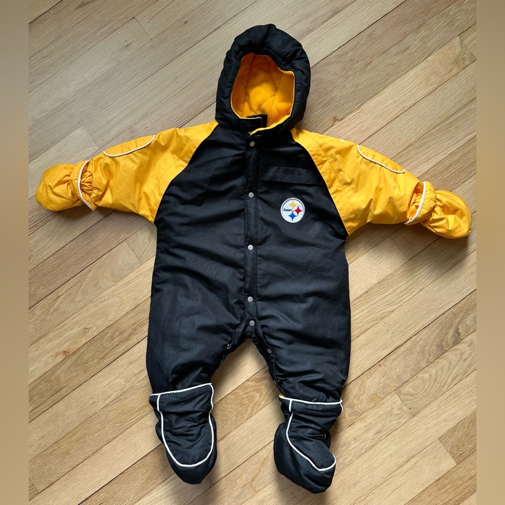 Pittsburgh Steelers KIDS Snowsuit Winter Outdoors 6-9 Months TODDLER REEBOK